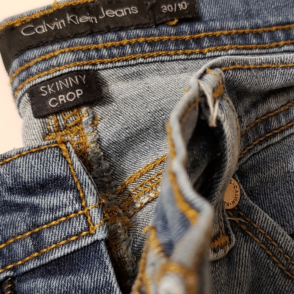 Calvin Klein Skinny Crop Blue Jeans Size 10